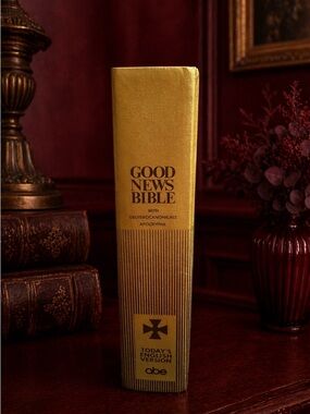 Vintage 1979 Good News Bible Apocrypha Gold Hardcover Ursuline Academy 1982